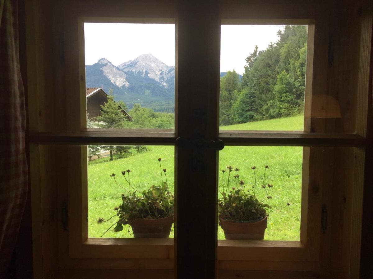 Cozy Log Cabin Near Faaker See Ledenitzen Exterior foto